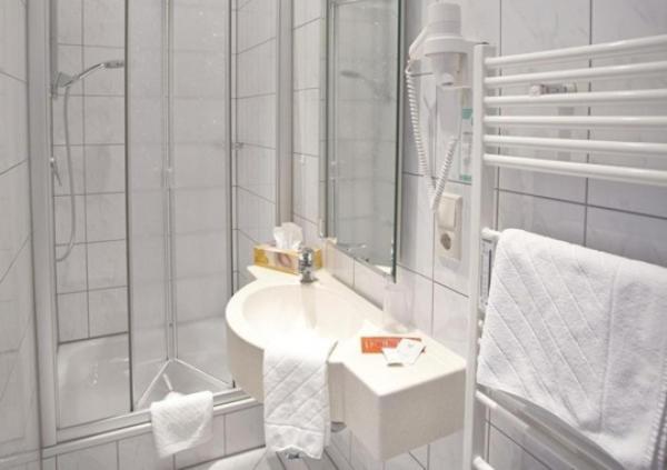 Hotel Baeren Villingen-Schwenningen Ngoại thất bức ảnh