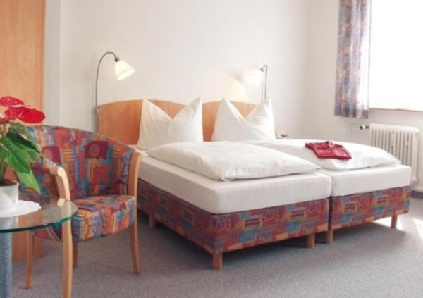 Hotel Baeren Villingen-Schwenningen Ngoại thất bức ảnh